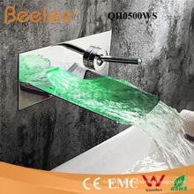 Chromed Plated with Stainless Steel Spout LED Bathtub Rainfall Wall Mount Faucet